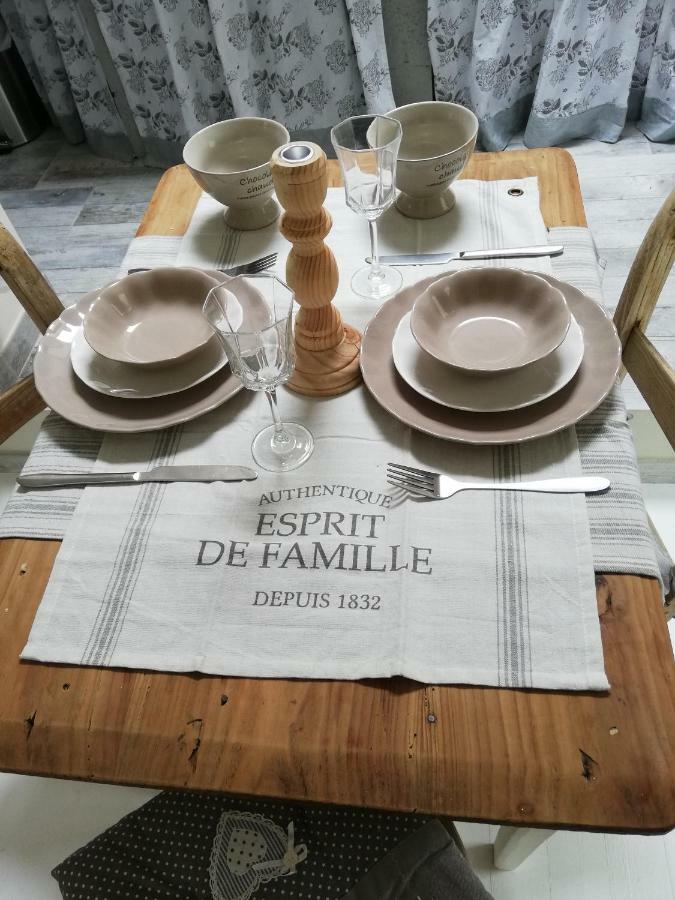 La Petite Douane Villa Massembre Dış mekan fotoğraf