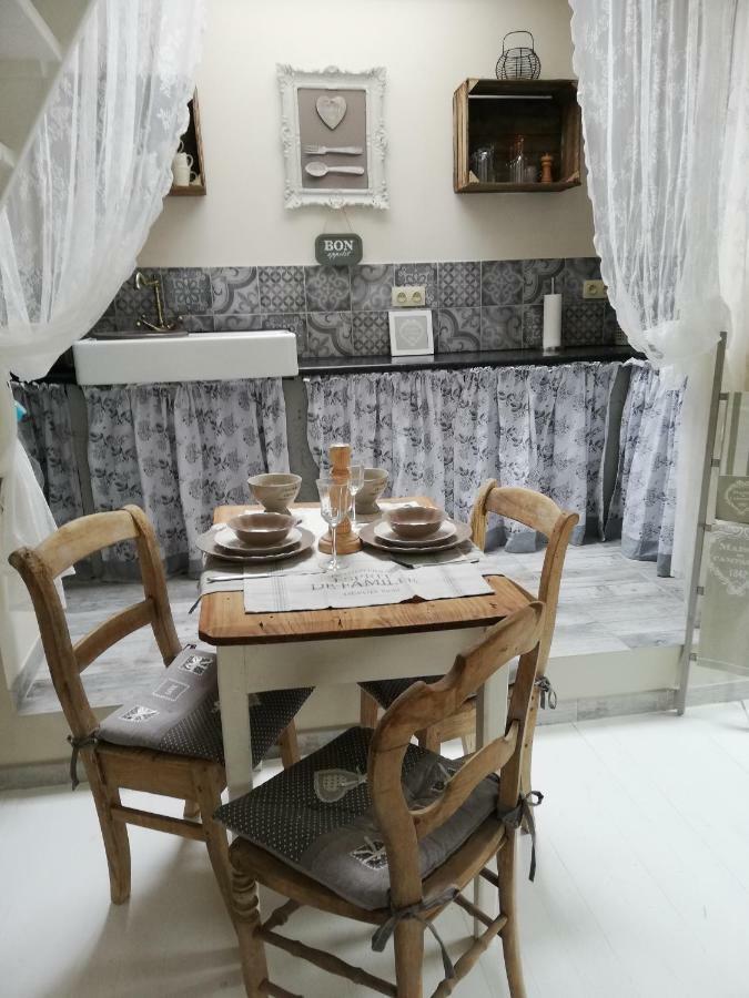La Petite Douane Villa Massembre Dış mekan fotoğraf